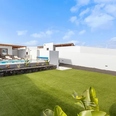 Altos Gadea 9b By Escape Playa Blanca (Lanzarote)