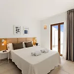 Altos Gadea 9b By Escape * Playa Blanca (Lanzarote)