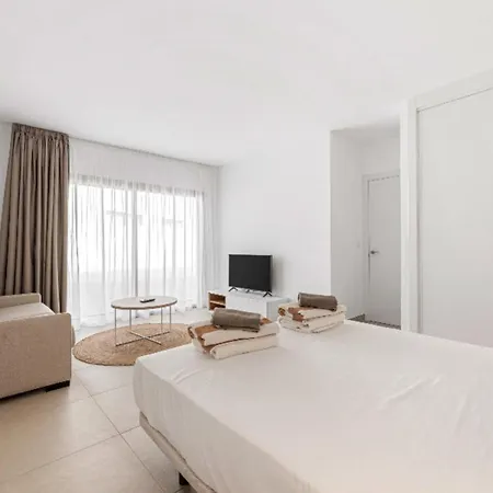 Altos Gadea 9b By Escape 빌라